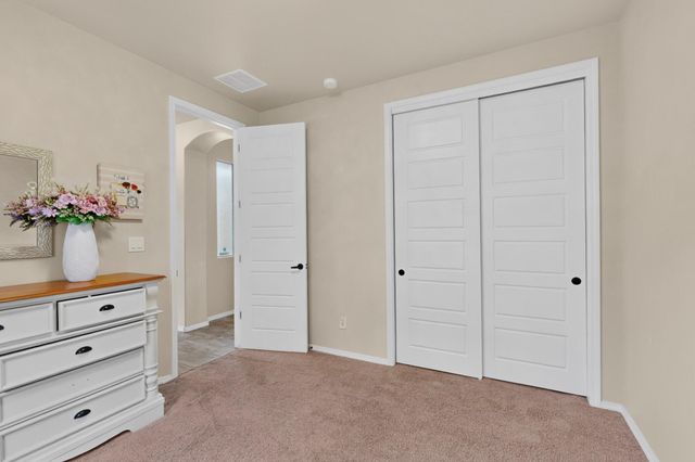 139 Suez Road NE, Albuquerque, NM 87124