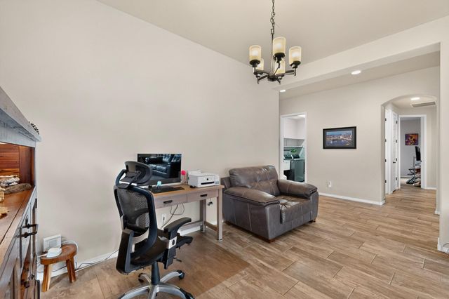 139 Suez Road NE, Albuquerque, NM 87124