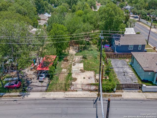 624 S Walters, San Antonio, TX 78203