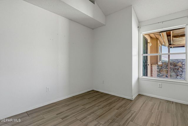 432 VON BARGEN Drive, Horizon City, TX 79928