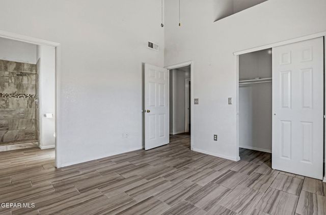 432 VON BARGEN Drive, Horizon City, TX 79928