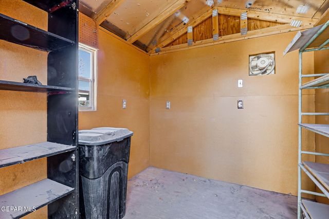 432 VON BARGEN Drive, Horizon City, TX 79928