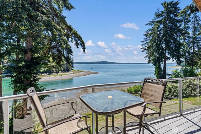 9012 146th Avenue NW, Lakebay, WA 98349
