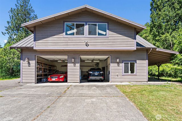 9012 146th Avenue NW, Lakebay, WA 98349