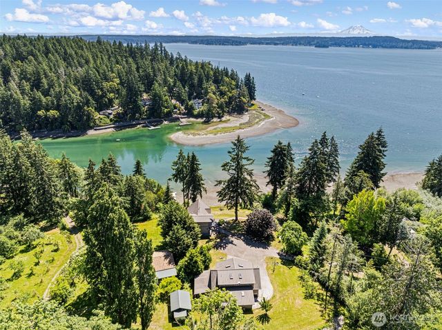 9012 146th Avenue NW, Lakebay, WA 98349