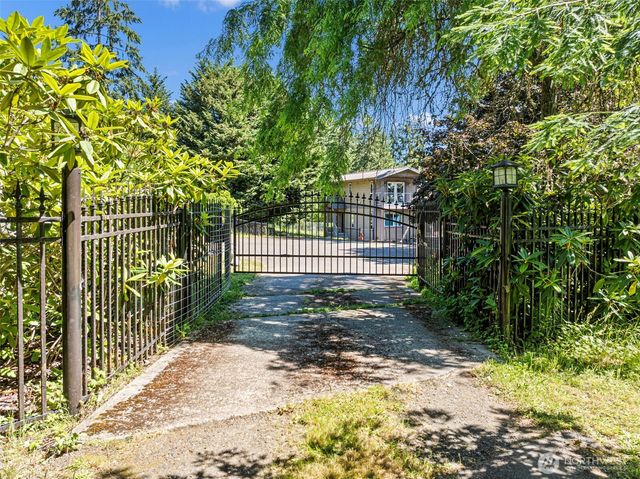 9012 146th Avenue NW, Lakebay, WA 98349