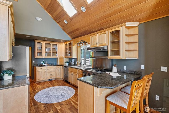 9012 146th Avenue NW, Lakebay, WA 98349