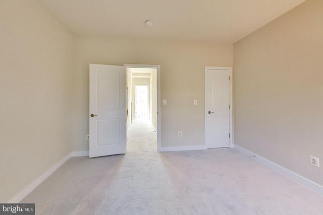 5724 45TH AVE, Hyattsville, MD 20781