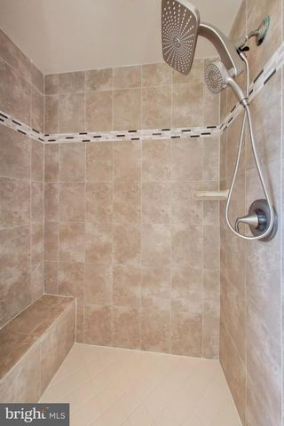 5724 45TH AVE, Hyattsville, MD 20781
