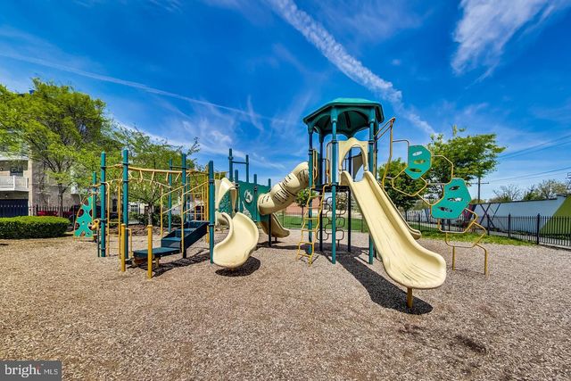5724 45TH AVE, Hyattsville, MD 20781
