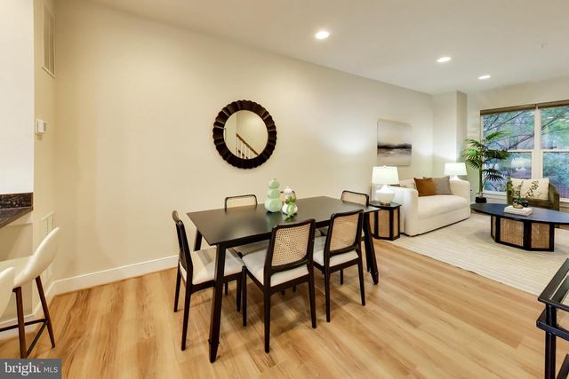 5724 45TH AVE, Hyattsville, MD 20781