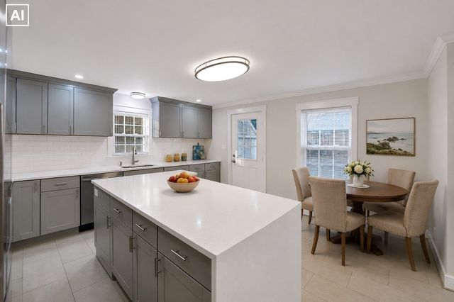 245 Wareham Rd, Marion, MA 02738
