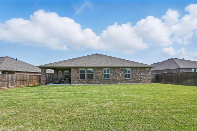 312 Duke Court, Fate, TX 75189