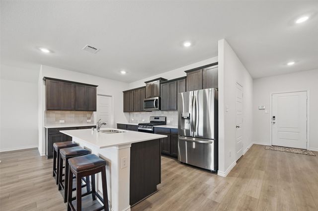 312 Duke Court, Fate, TX 75189