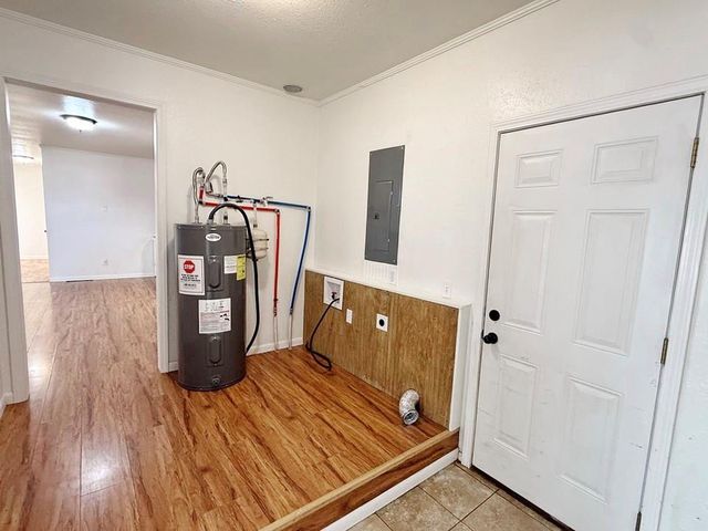 1013 N West Street, Nevada, MO 64772