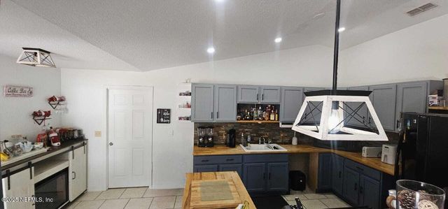 12961 FIVE CHURCHES Road, Sanderson, FL 32087