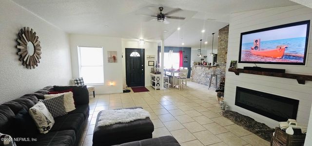 12961 FIVE CHURCHES Road, Sanderson, FL 32087