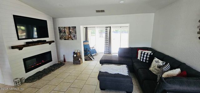 12961 FIVE CHURCHES Road, Sanderson, FL 32087