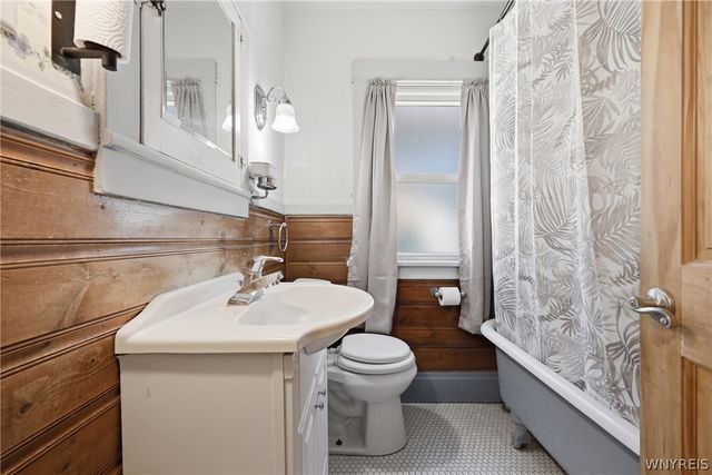 102 Cloverdale Avenue, Buffalo, NY 14215