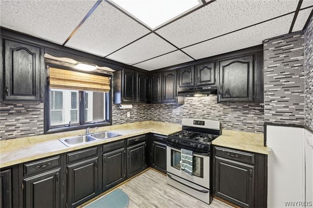 102 Cloverdale Avenue, Buffalo, NY 14215