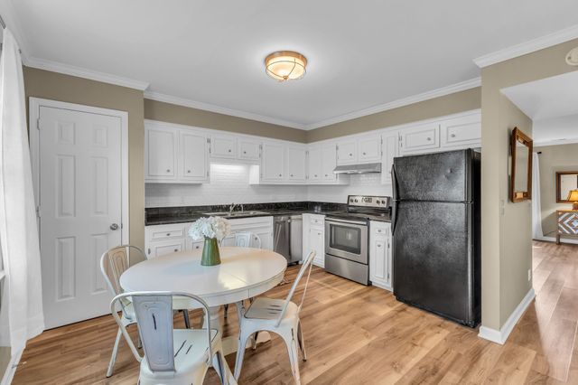 705 Fox Ridge Dr, Brentwood, TN 37027