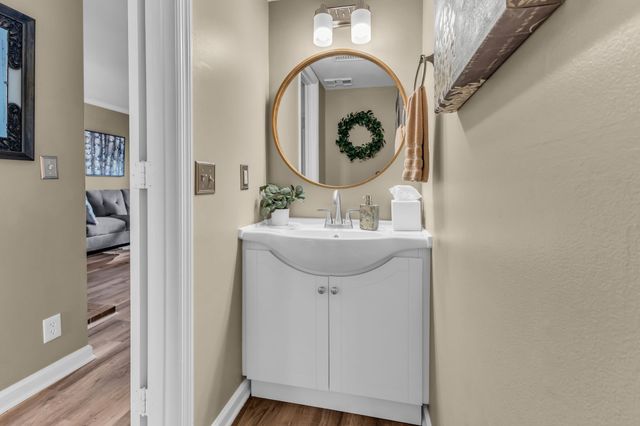 705 Fox Ridge Dr, Brentwood, TN 37027