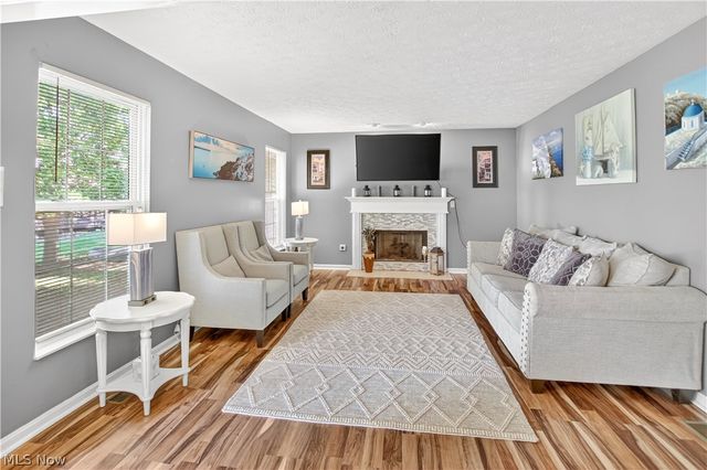 4267 Western Reserve Drive, Brunswick, OH 44212