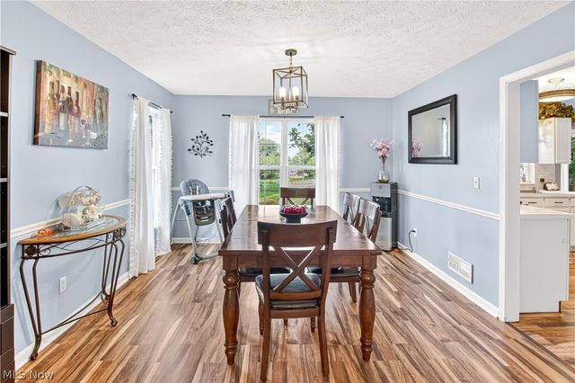 4267 Western Reserve Drive, Brunswick, OH 44212