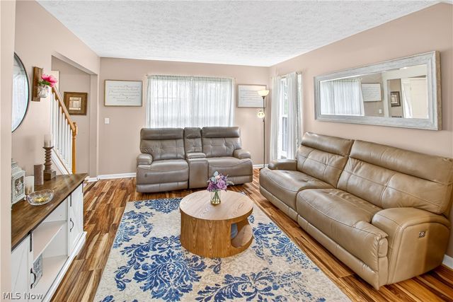 4267 Western Reserve Drive, Brunswick, OH 44212