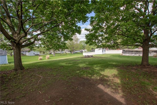 4267 Western Reserve Drive, Brunswick, OH 44212