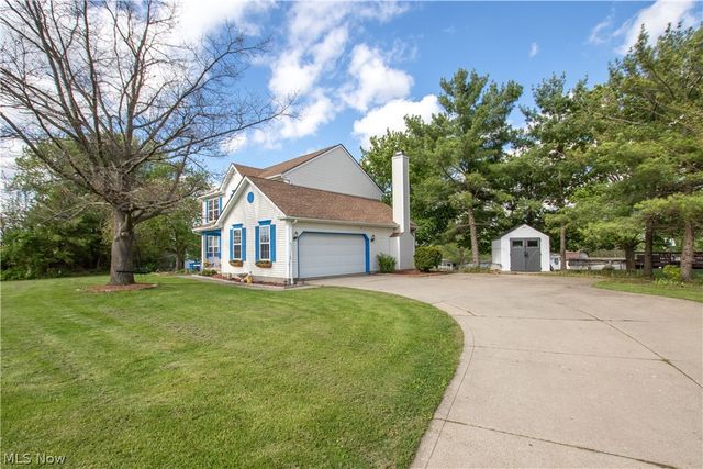 4267 Western Reserve Drive, Brunswick, OH 44212