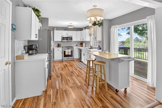 4267 Western Reserve Drive, Brunswick, OH 44212