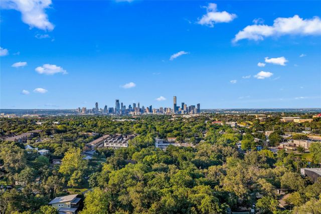 219 Lessin LN 15, Austin, TX 78704