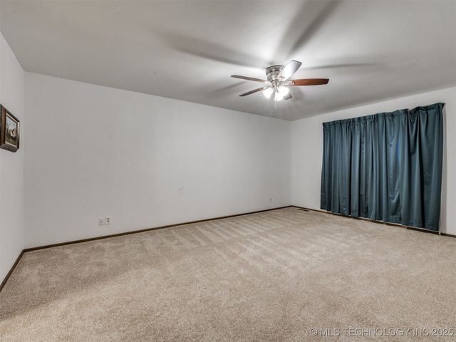 3405 E Louisville Street, Broken Arrow, OK 74014