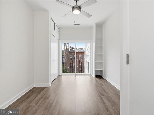 2302 ONTARIO RD NW, Washington, DC 20009