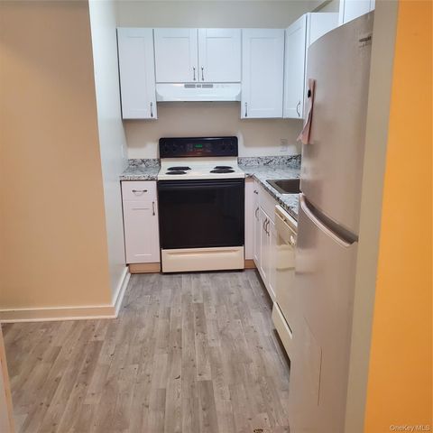 160 West Road C29, Pleasant Valley, NY 12569