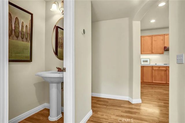 23253 Lea Court, Valencia, CA 91354