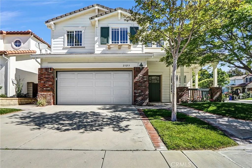 23253 Lea Court, Valencia, CA 91354