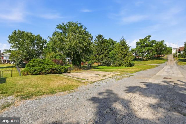421 JEFFERSON ST, Hagerstown, MD 21740