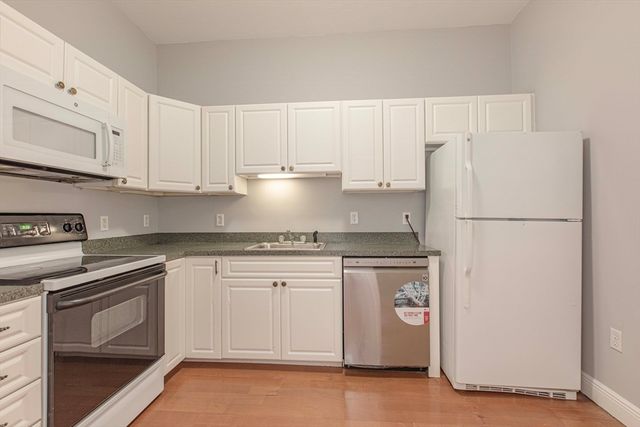 7 Main Street 106, Brockton, MA 02301