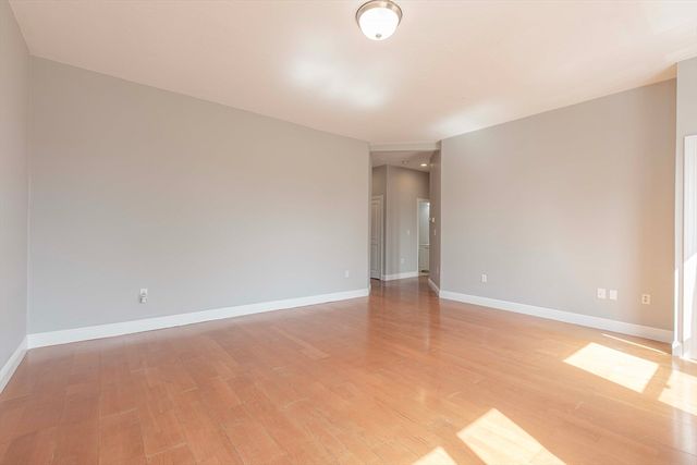 7 Main Street 106, Brockton, MA 02301