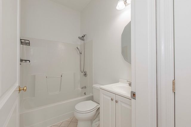 7 Main Street 106, Brockton, MA 02301