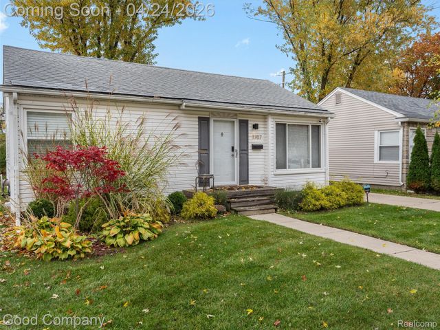 1707 Garfield Street, Ferndale, MI 48220