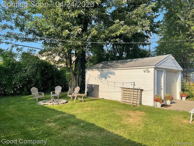 1707 Garfield Street, Ferndale, MI 48220