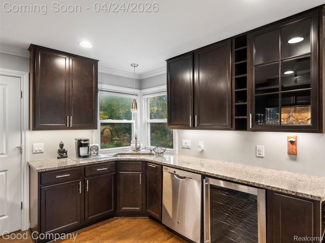 1707 Garfield Street, Ferndale, MI 48220