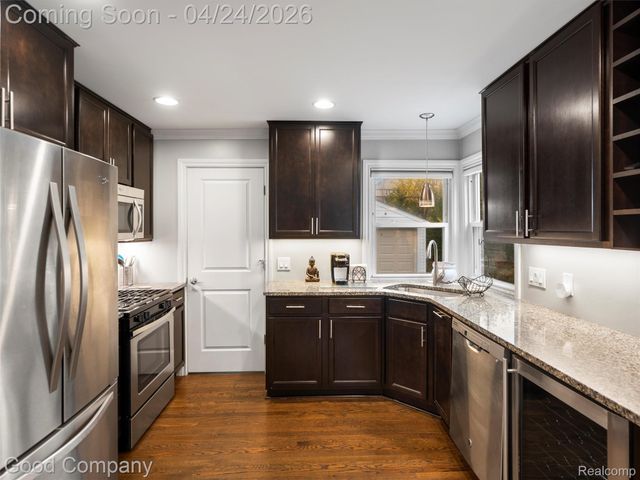 1707 Garfield Street, Ferndale, MI 48220