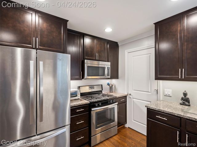 1707 Garfield Street, Ferndale, MI 48220