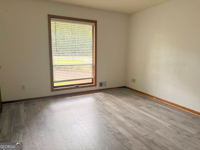 430 Banks Road, Fayetteville, GA 30214