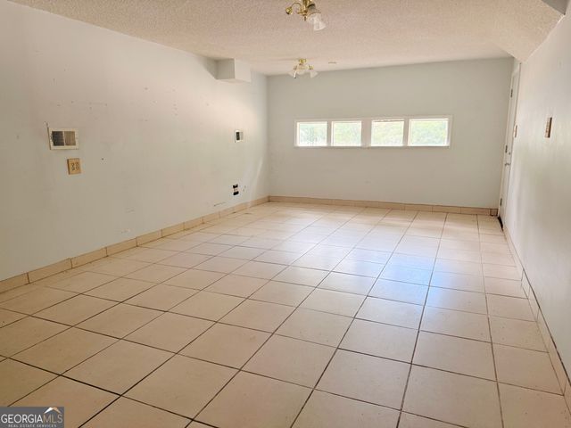 430 Banks Road, Fayetteville, GA 30214