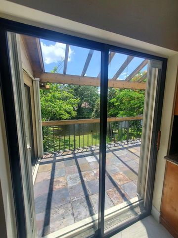 12 Wimbledon Lakes Drive 250, Plantation, FL 33324